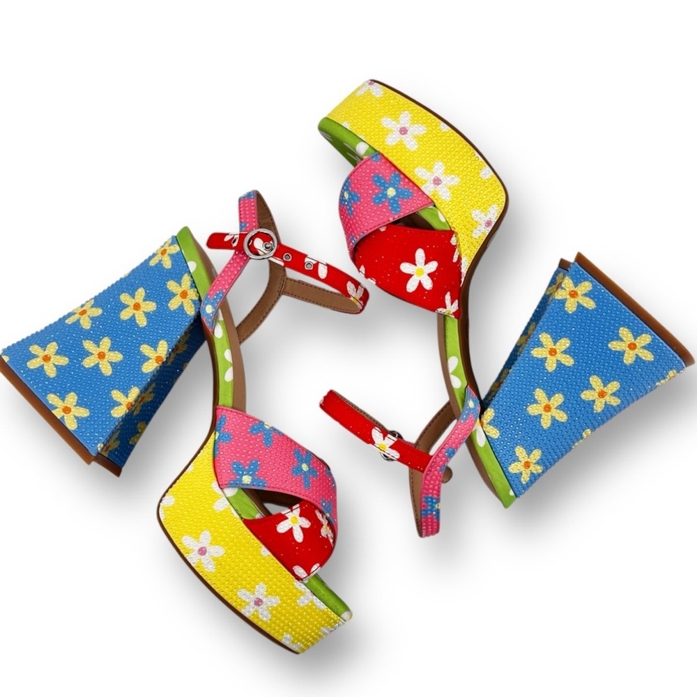 Gianni Bini Red and Blue Platform Sandals with Chunky Heel